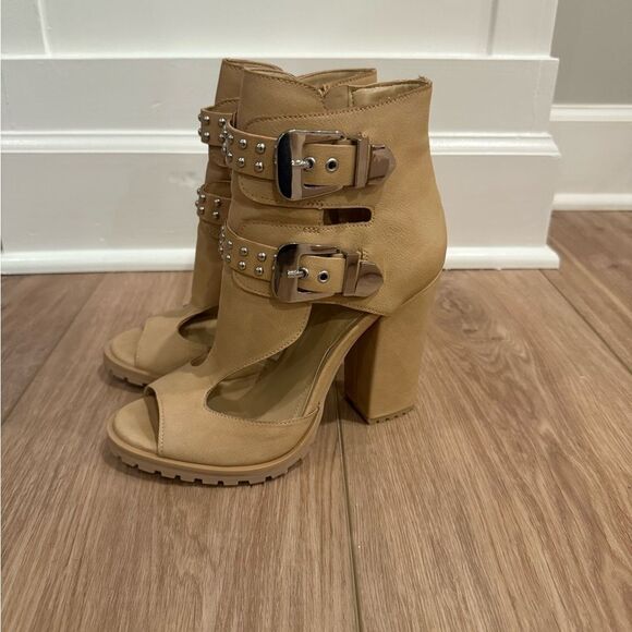 BCBG Tan Studded Heeled Boots with Buckle Straps - Picture 1 of 6